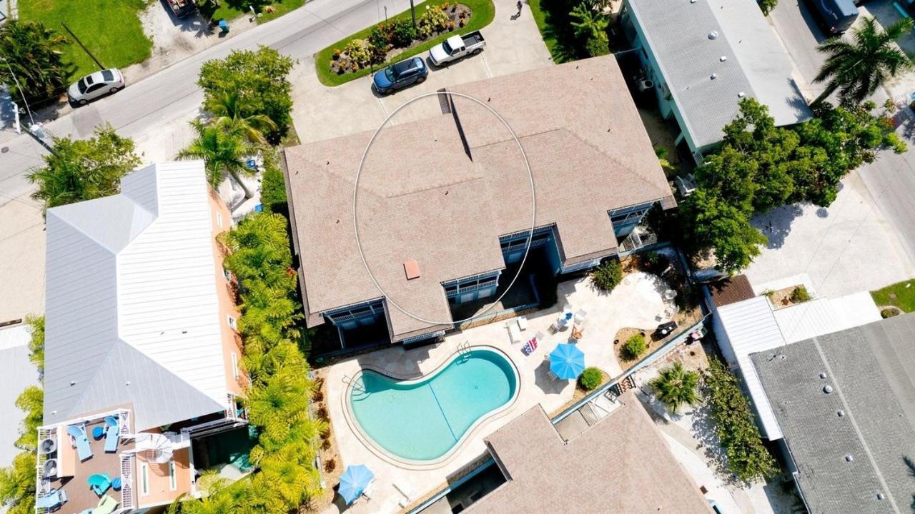 Ferienwohnung Coastal Cheer Bradenton Beach Exterior foto